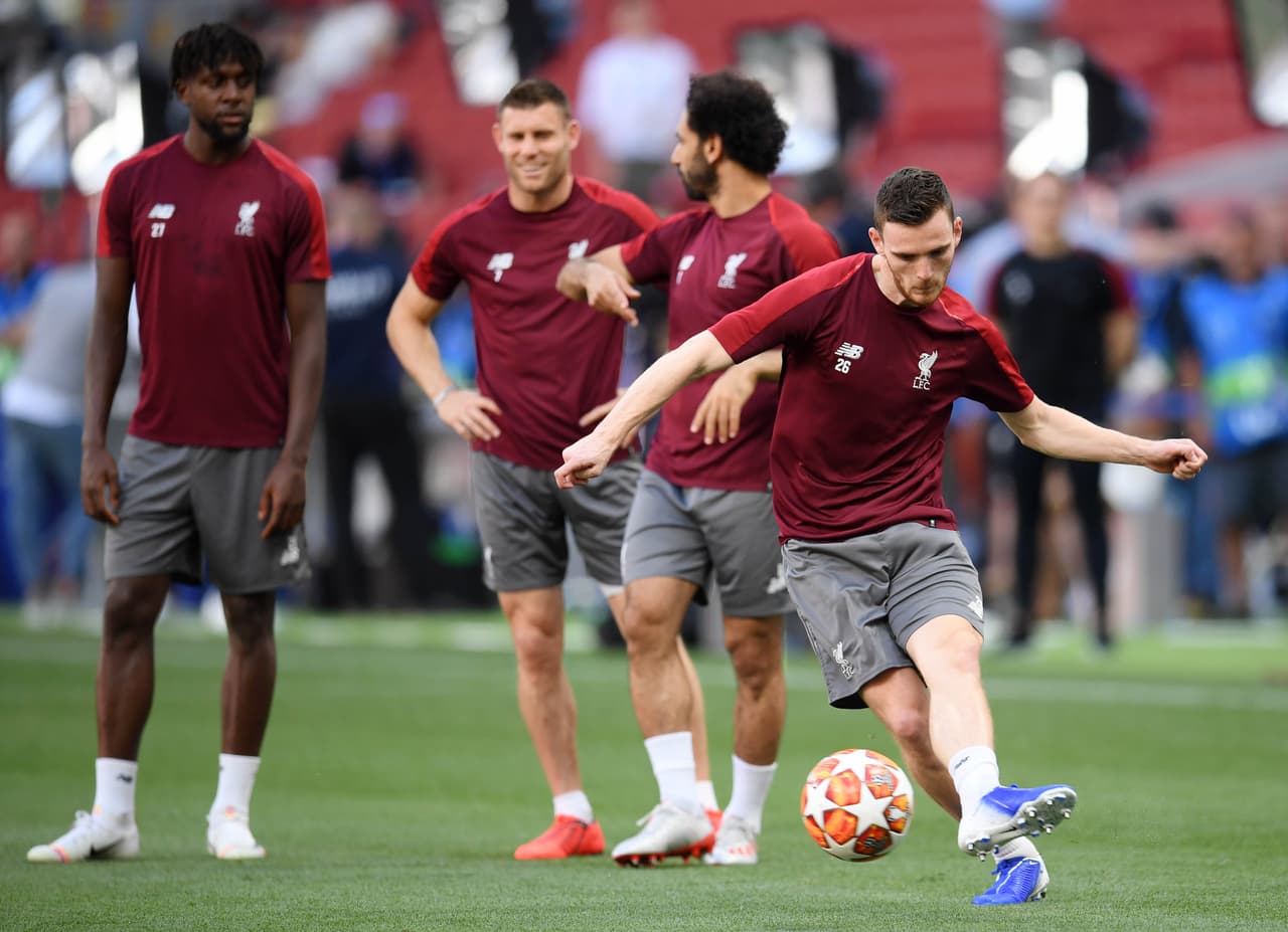 Liverpool vive las últimas horas previas a la Final de la UEFA Champions League con alegría e incluso la presencia de Andrea Pirlo en su reconocimiento del campo del Metropolitano. Los dirigidos por Jürgen Klopp ultimaron detalles en una sesión de entrenamiento con acceso a la prensa.
