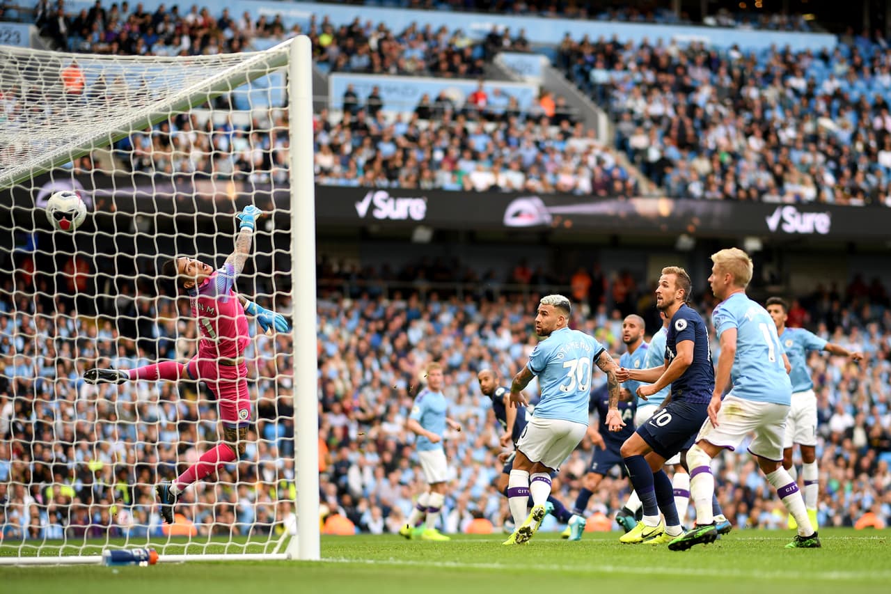 Fue un 2-2 con polémica en el Etihad Stadium cuando a Gabriel Jesús le anularon el tercer gol del Manchester City sobre el Tottenham