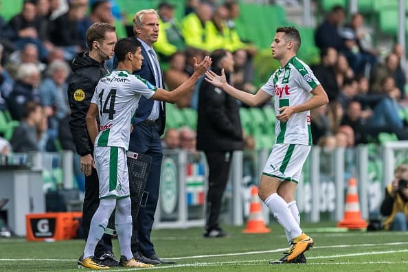 El mediocampista mexicano ya suma 267 minutos con la casaca del Groningen.