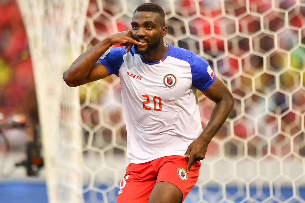 4. Frantzdy Pierrot (Haití): 2 goles.