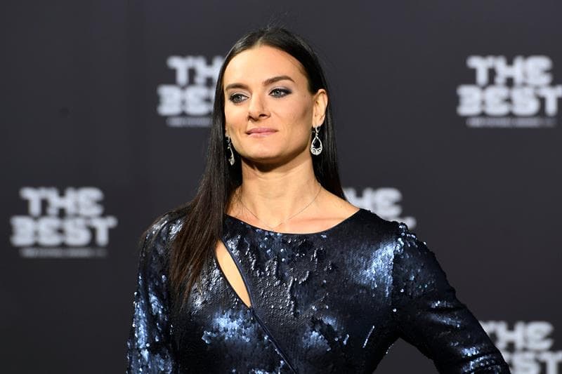La rusa Yelena Isinbayeva, campeona mundial y olímpica en salto con garrocha.