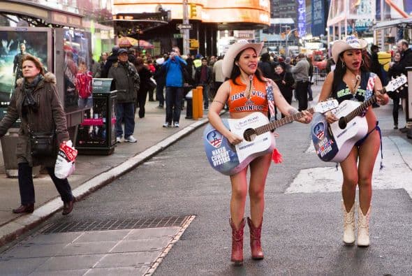 La afición en las calles de la Gran Manzana.