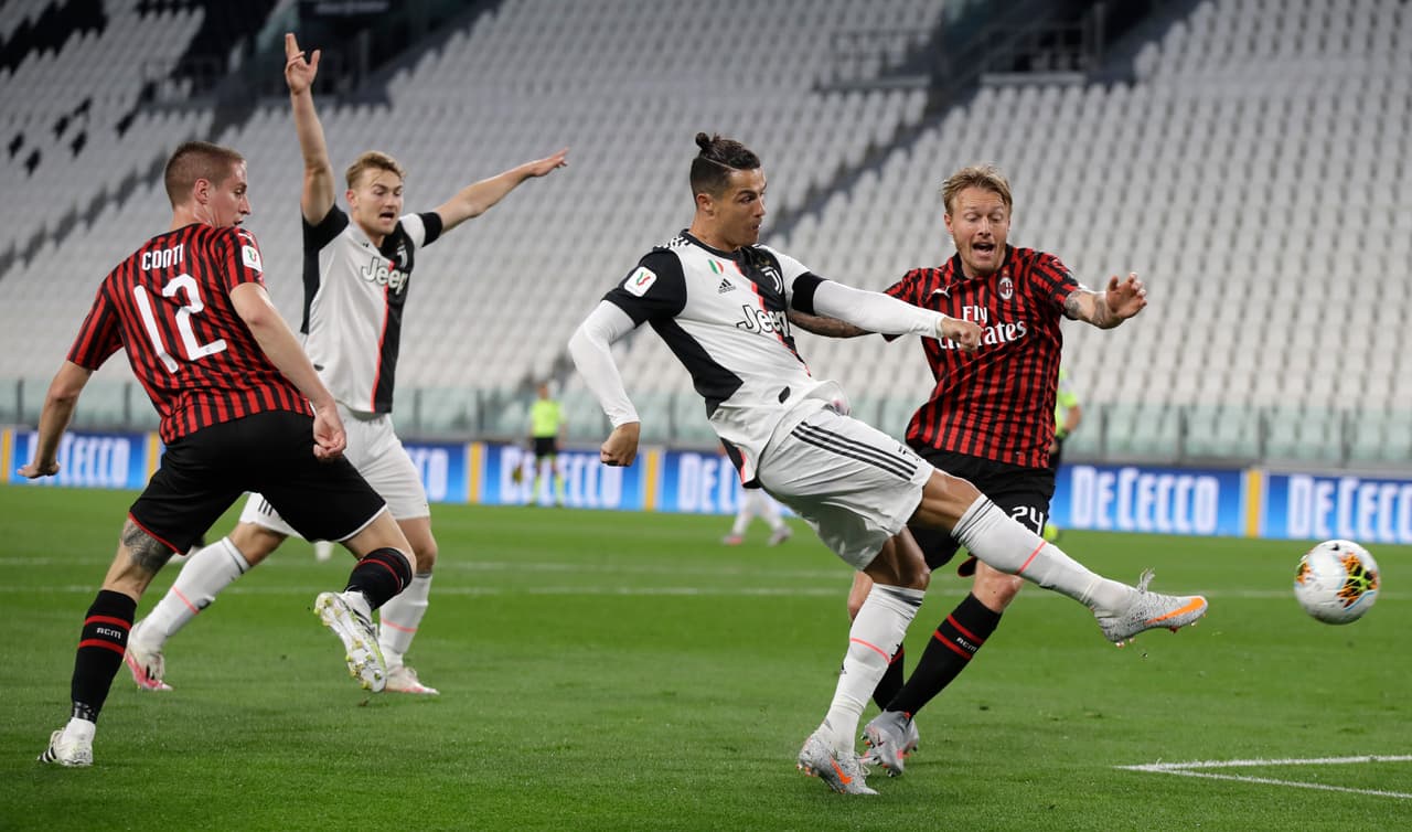 El astro Prtugués cobró un penal apenas al minuto 16' de juego.