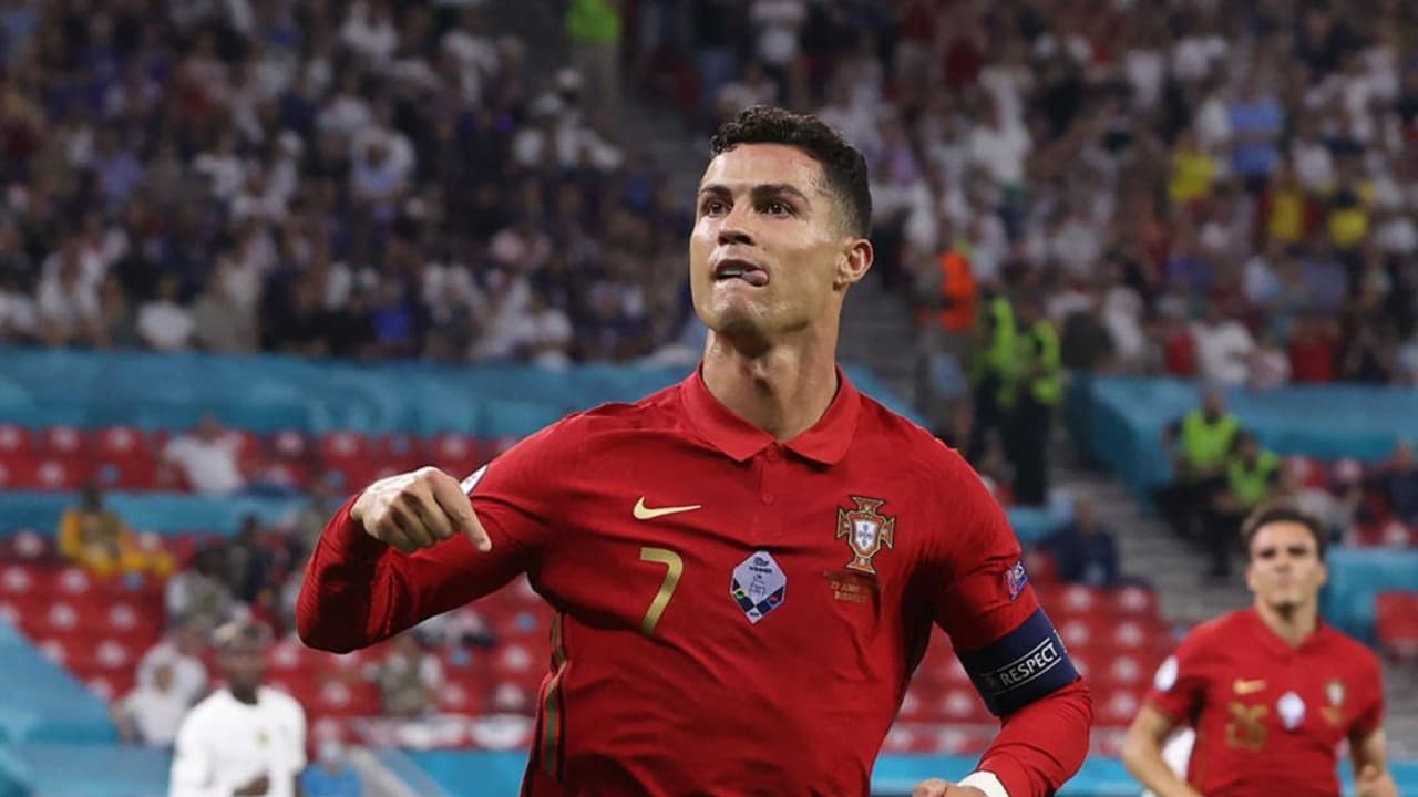 Cristiano agradece felicitación de Ali Daei tras igualar su récord de goles