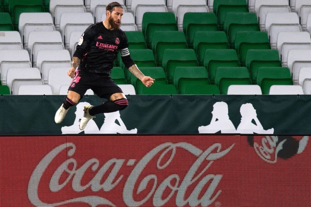 Real Madrid consiguió su primera victoria en La Liga ante Betis | En el Benito Villamarín, los merengues sumaron tres unidades tras vencer a los locales 3-2.