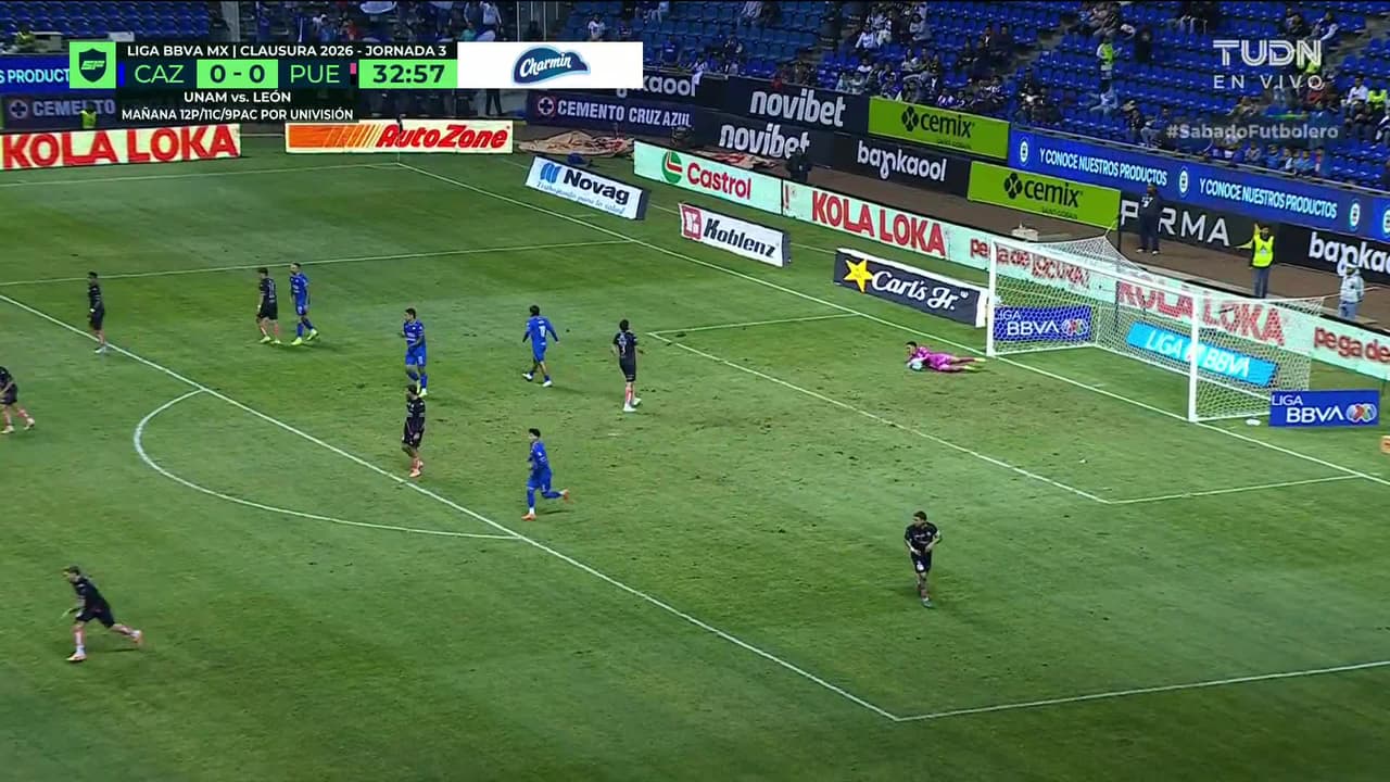 ¡TIRO ATAJADO! disparo por Willer Ditta.