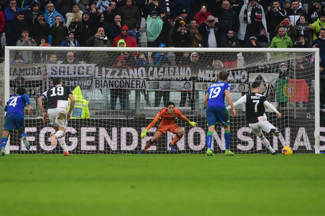 Cristiano está teniendo un gran año pues en los 8 partidos disputados en lo que va del 2020, en todos anotó gol, lleva 12 anotaciones.