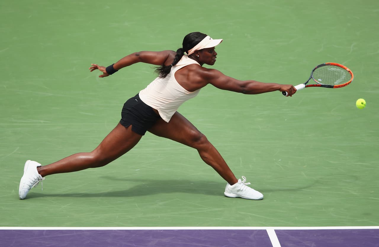 La estadounidense Sloane Stephens, de 25 años, ha sorprendido en Miami Open y su parecido físico con Serena Williams ha llamado la atención por su potencia y agresividad.