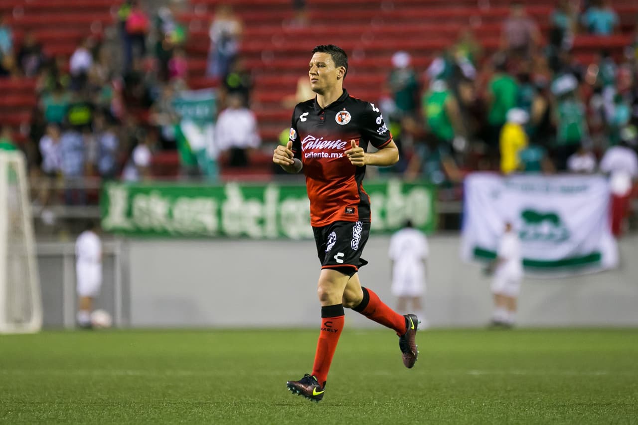 Alta: Damián Musto (Rosario Central de Argentina).