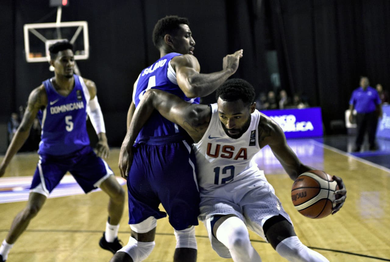 Los norteamericanos debutaron con un rotundo triunfo por 97-56 ante Panamá y luego superaron a Uruguay (66-74) y a República Dominicana (56-72).