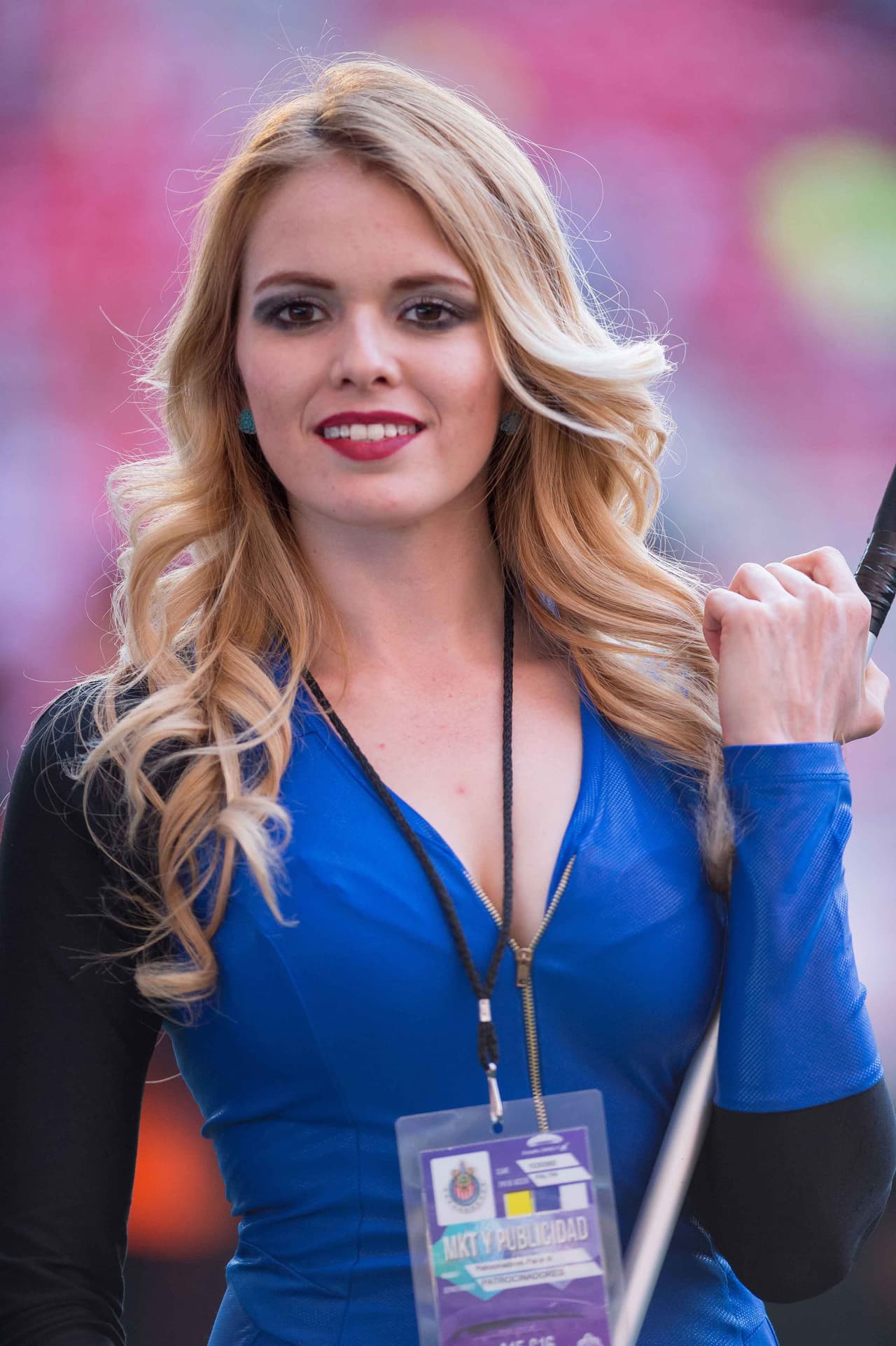 La belleza de las porristas en la fecha 11