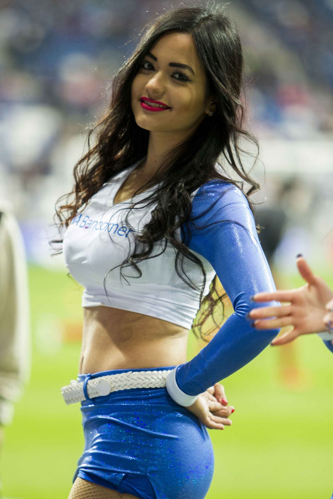 La belleza de las porristas en la fecha 11