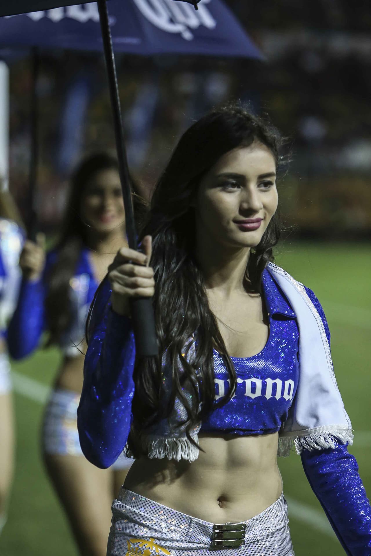 La belleza de las porristas en la fecha 11