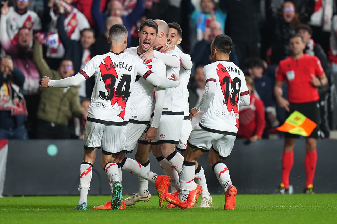 El Rayo Vallecano se quedó con la victoria frente al Real Madrid después de un penal a favor para el conjunto de Andoni Iraola.