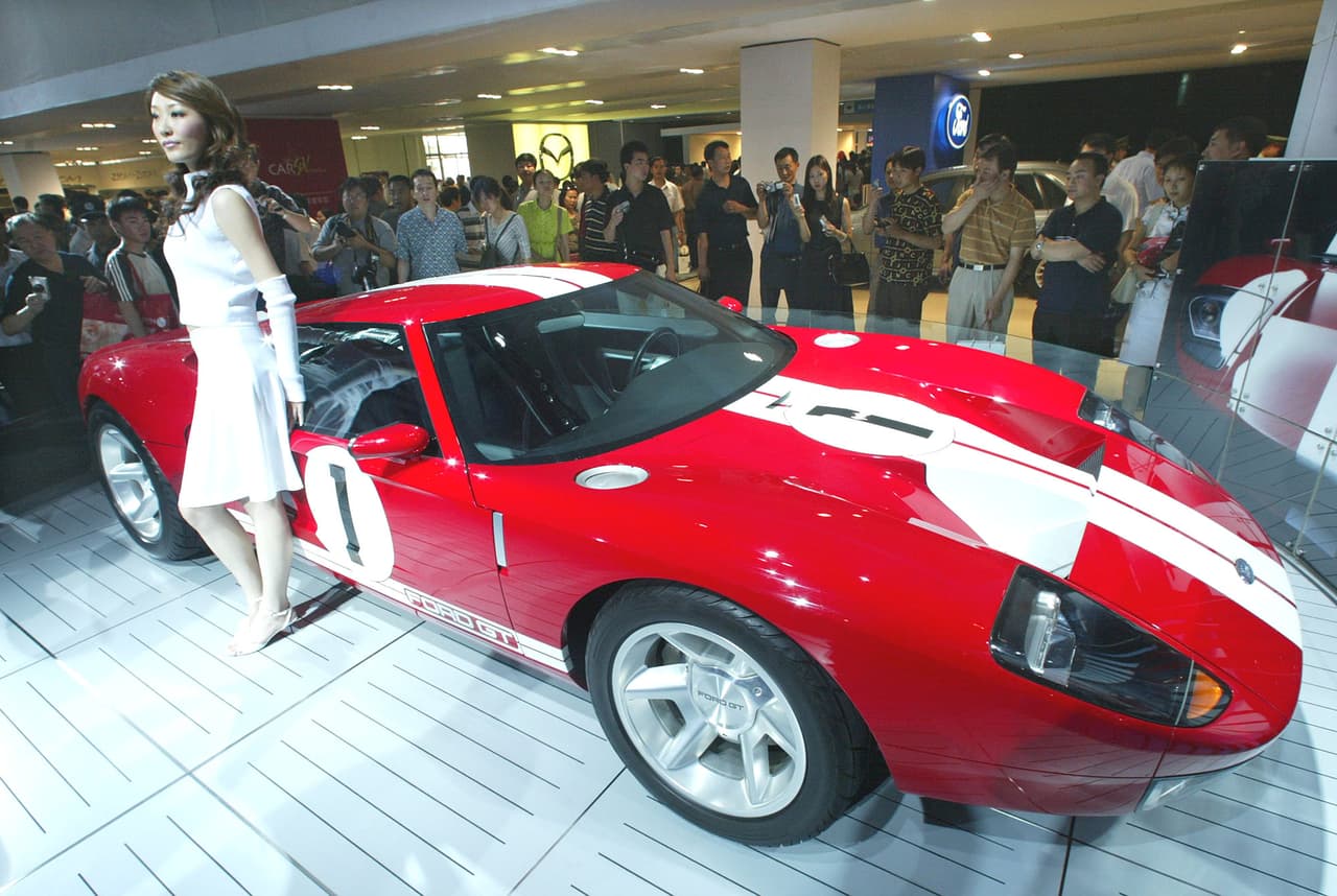 Ford GT40 y Lola | Pixar nos regaló un excelente híbrido de ambos autos en Cars.