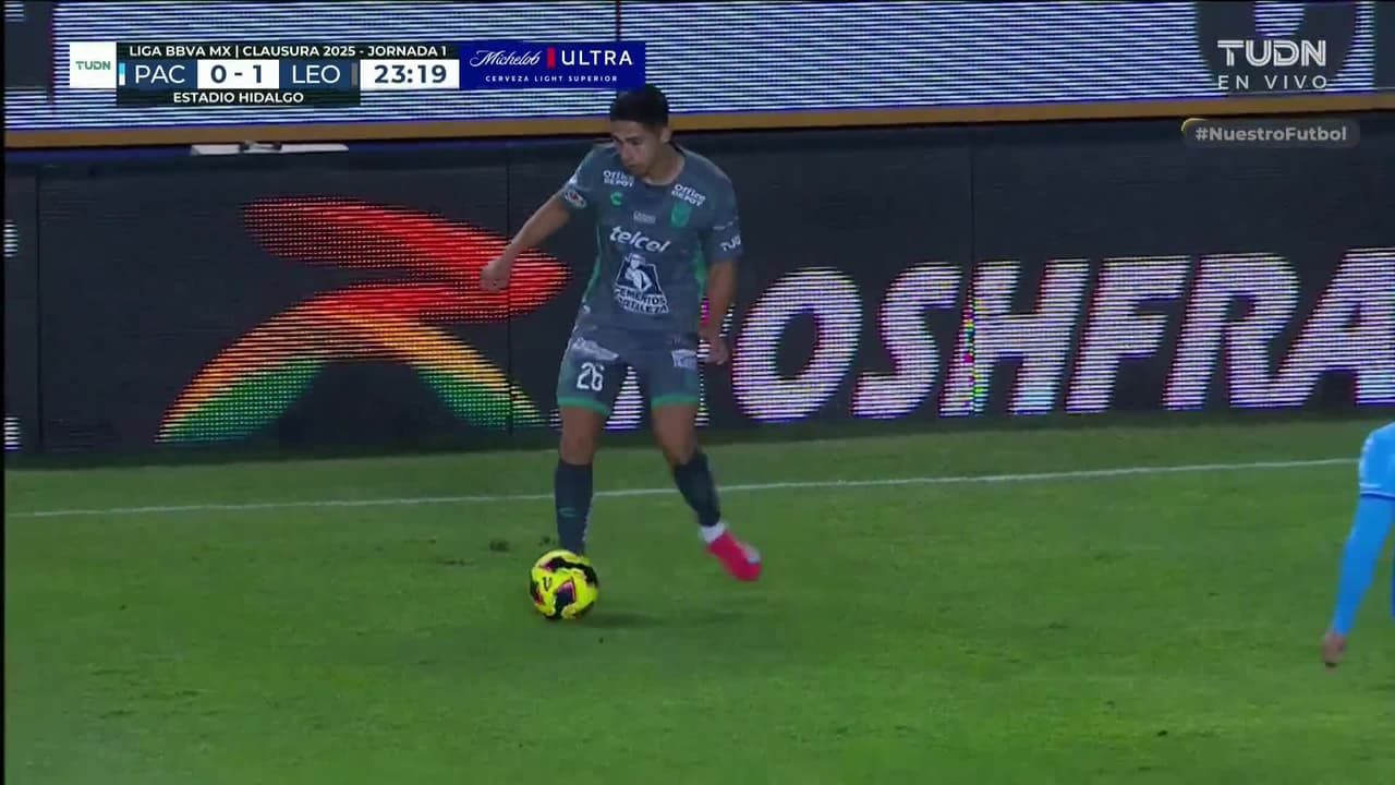 ¡TIRO ATAJADO! disparo por Oussama Idrissi.