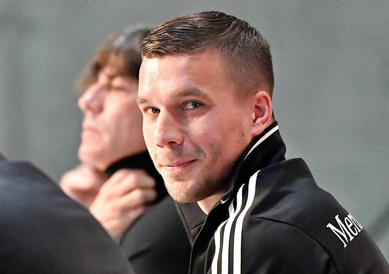 <b>Dupla explosiva</b>
<br>Optó por juntarse con
<b> </b>Holger Stromberg, cocinero de la Selección germana.