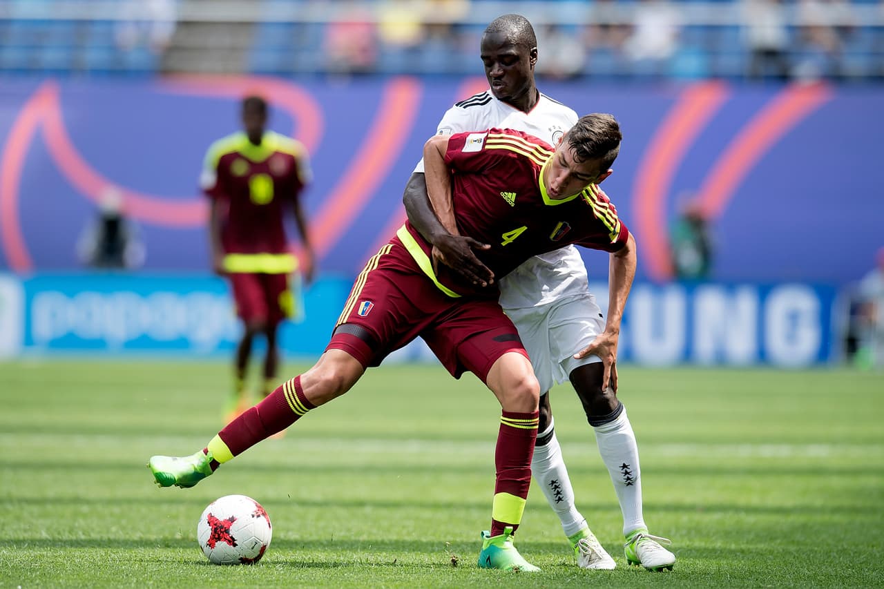Alemania se fue con todo por el empate, pero los venezolanos se mostraron bien parados en la cancha.