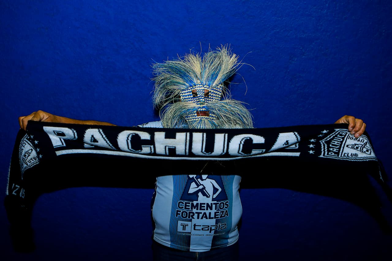 Los fanáticos de Pachuca listos para el juego contra Chivas por el 
<a href="https://www.univision.com/deportes/futbol/liga-mx/*">Clausura 2019</a>.