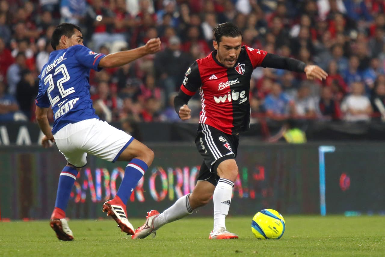 Los Rojinegros debieron venir de atrás empujando con buen fútbol en el debut de Rubén Omar Romano en el Jalisco en su tercera etapa al frete del conjunto.