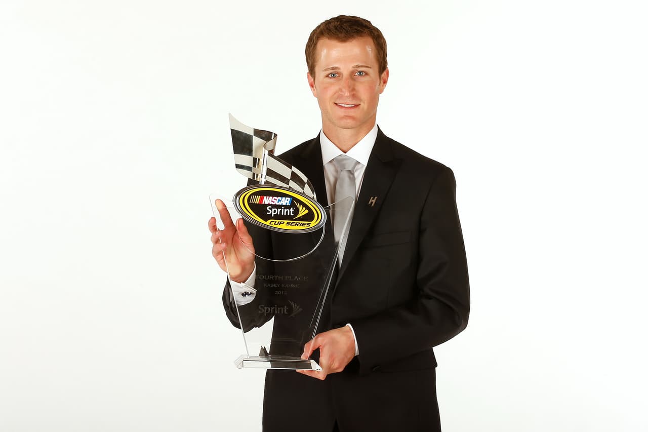 Kahne mostraba cada vez más cualidades que lo hacían protagonista en el campeonato y durante tres temporadas consecutivas estuvo entre los mejores del certamen, cerca del título.