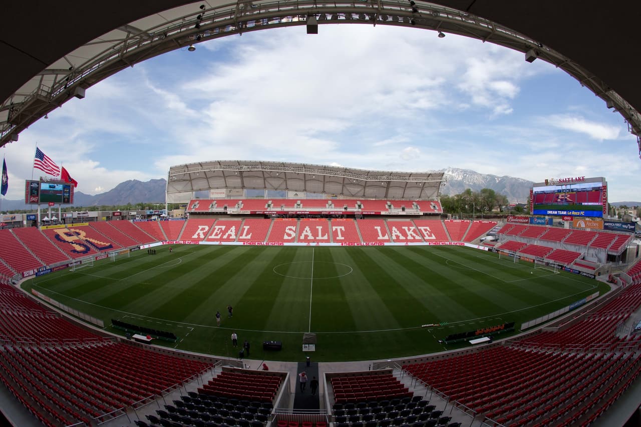 Real Salt Lake. Abrió sus puertas el 9 de octubre del 2008. Tiene capacidad para 20,200.
