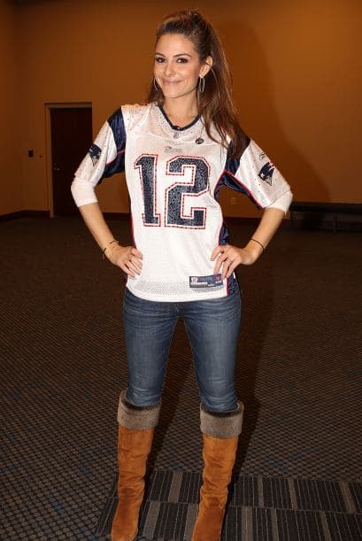 La guapa Maria Menounos apoyó a los Patriots.