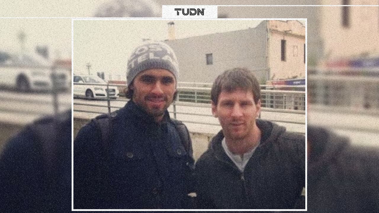 'Paleta' Esqueda presume teléfonos de Messi y Ronaldinho