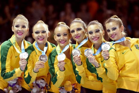 Las gimnastas brasileñas consiguieron la plata en la prueba por equipos y Canadá obtuvo el bronce.