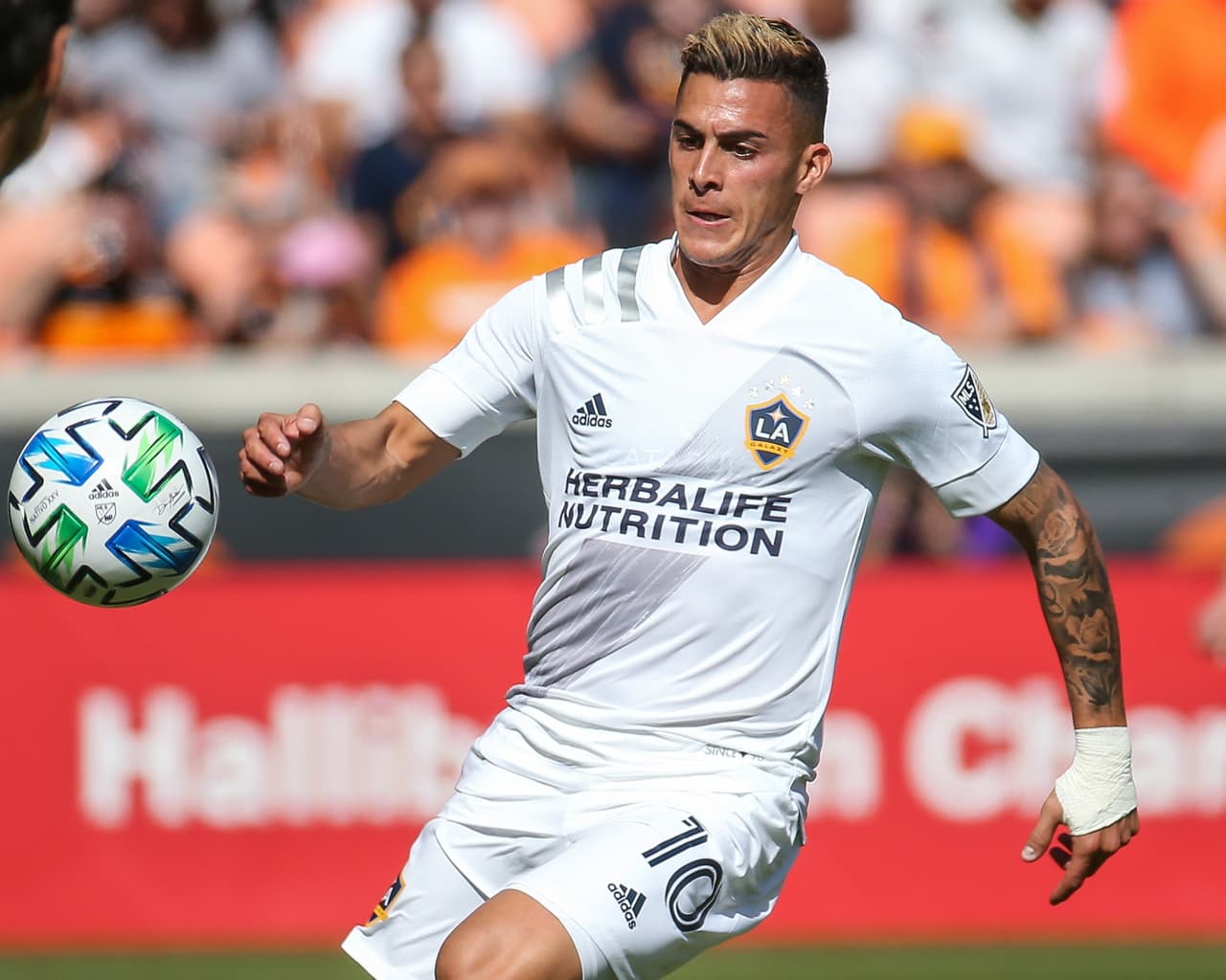 Cristian Pavón: ¿Se queda en L.A. o regresa a La Bombonera?