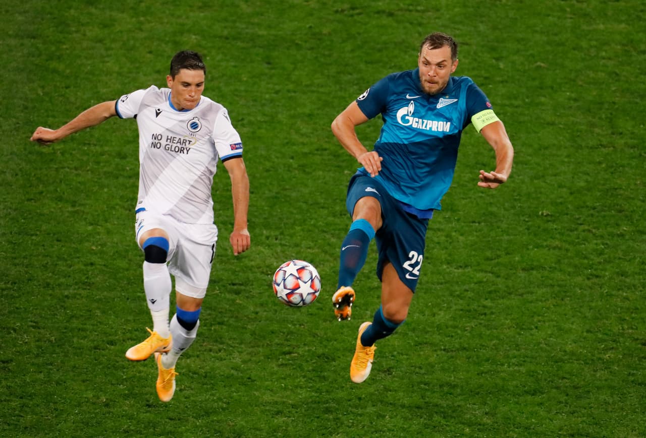 Emmanuel Dennis (63’) abrió el marcador por los locales y en una jugada desafortunada, Horvath (74’) empujó el balón al fondo anotando gol en su propia meta. En tiempo de compensación, De Ketelaere (90+3) hizo el del triunfo. Ethan Horvath, el cancerbero estadounidense, tuvo una destacada actuación en la jornada inaugural de la competición. Zenit visitará al Dortmund y Brujas recibirá al Lazio en la siguiente jornada de la Champions.