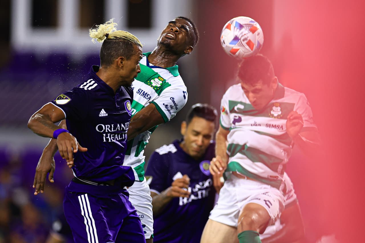 Juan Ferney Otero se pone la capa de héore y con su solitario gol al minuto 30, Santos vence 0-1 al Orlando City en los cuartos de final.