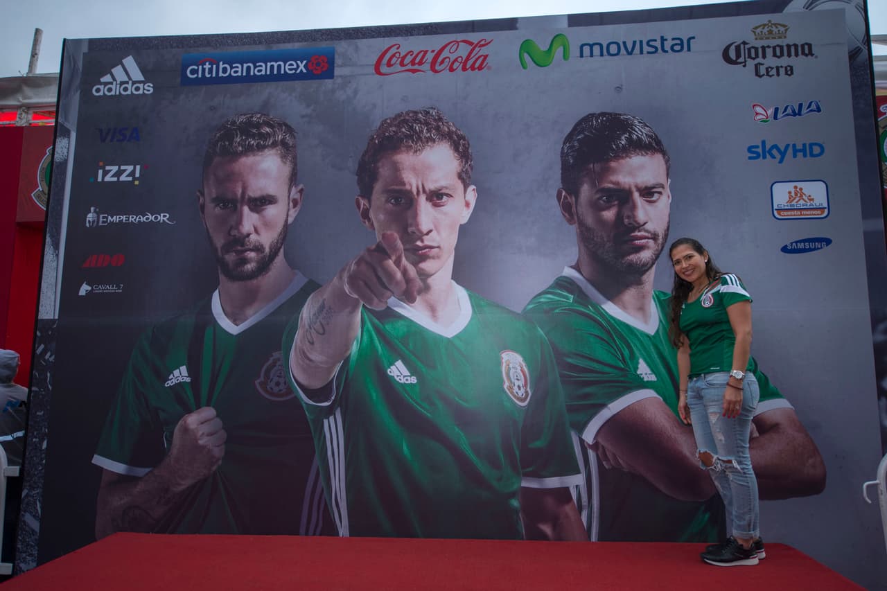 El apoyo al TRI se hizo presente en todas las formas posibles. Hoy la afición mexicana no decepcionó a su equipo.
