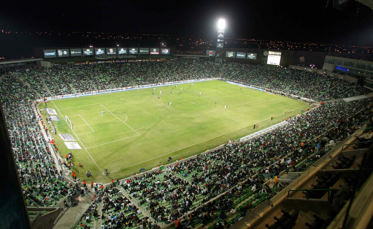En el Apertura 2009 Santos Laguna se despidió del estadio Corona y se mudó al TSM, un estadio de primer nivel. El juego inaugural fue el 11 de noviembre de 2009 ante Santos de Brasil donde terminó con empate a un gol. Pelé fue el encargado de la patada inaugural.