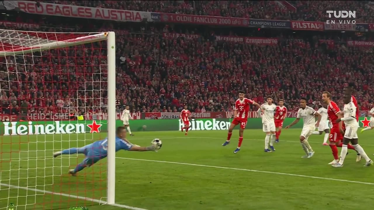 ¡Atajada enferma de Lunin! Enorme tiro de Kimmich que se pierde el 2-1
