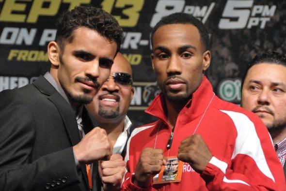 Miguel "Titere" Vázquez defiende el título ligero de la FIB ante Mickey Bey.