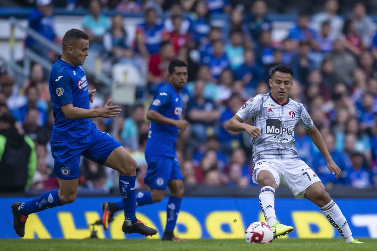 Con goles de Ángel Márquez e Ignacio Jeraldino, Atlas se lleva los tres puntos en su visita al Cruz Azul.