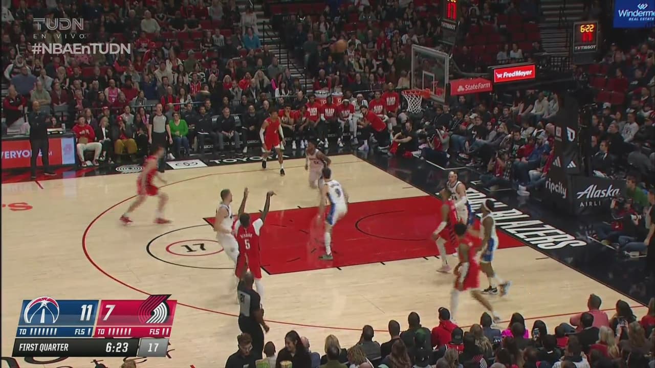 ¡Anda fino! Cam Reddish consigue el triple y acerca a Trail Blazers