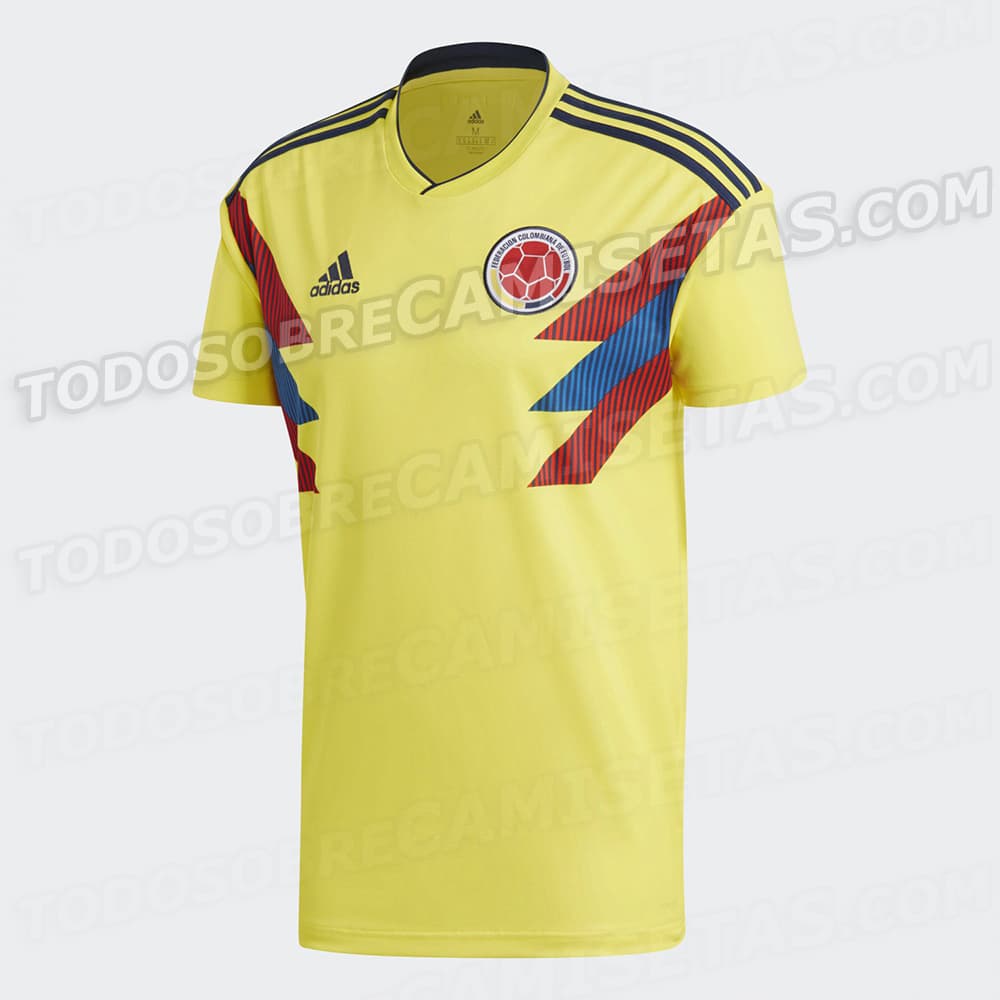 Otro de los que usaría un estilo retro sería el equipo de Colombia, similar al que llevaban en el Mundial de Italia 1990.