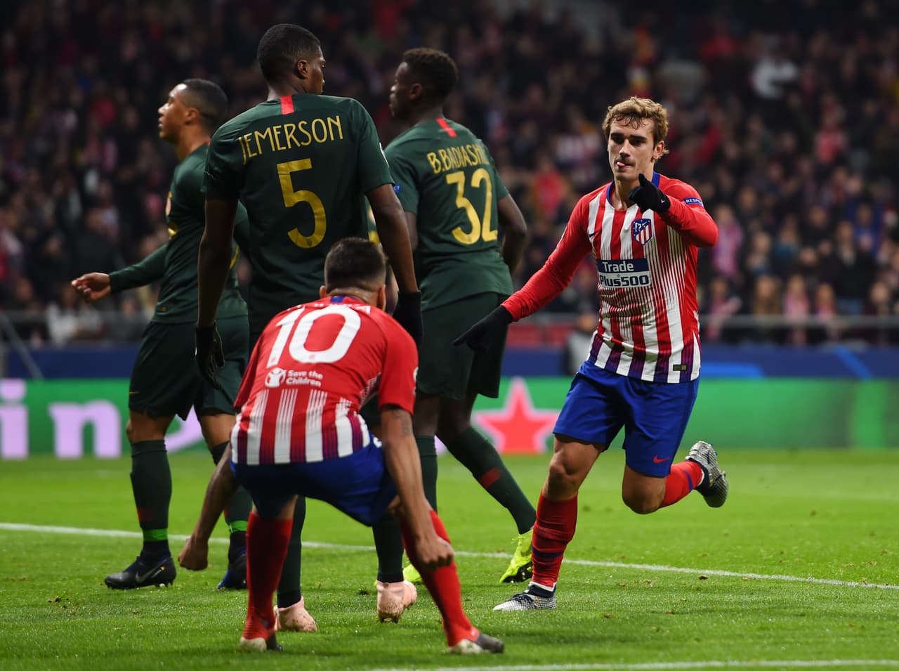 Ángel Correa le sirvió de asistente al francés que llegó a siete festejos en lo que va de esta temporada y a cuatro en la Champions.