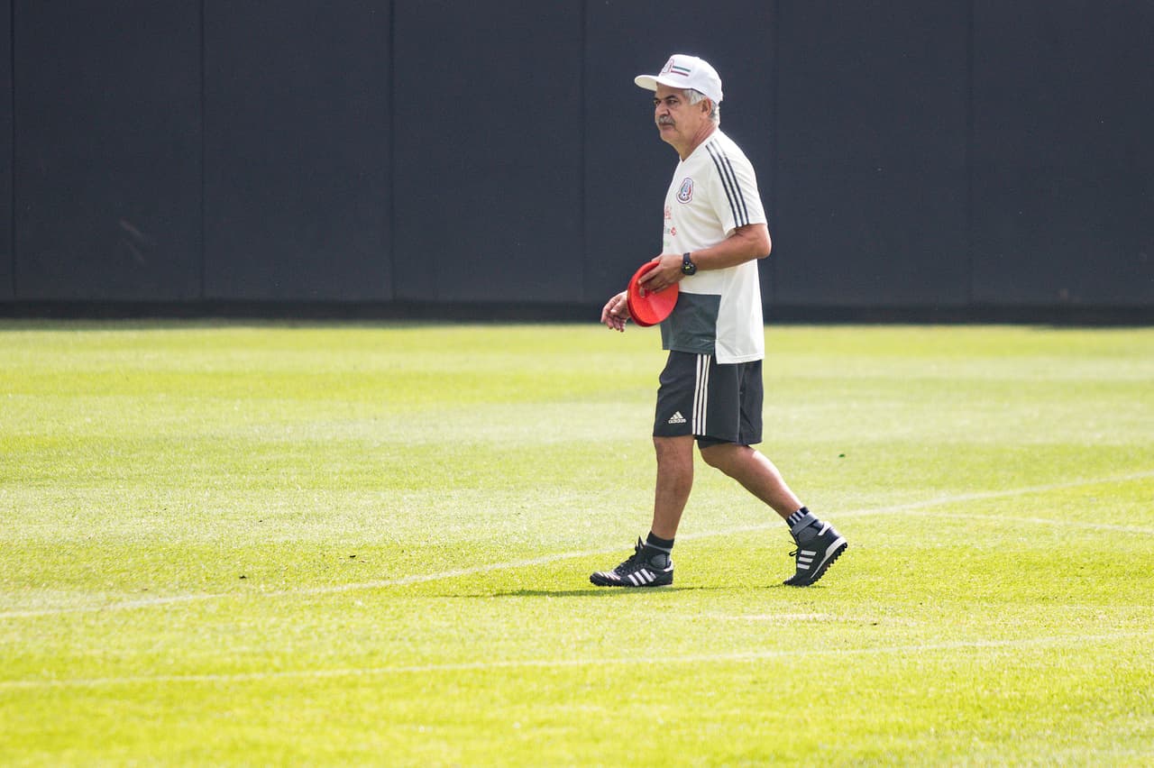 <b>Técnico:</b> Ricardo Ferreti ha repetido que no asumirá en propiedad, pero eso no significa que los jugadores no estén en disposición de dar un excelente espectáculo en casa.