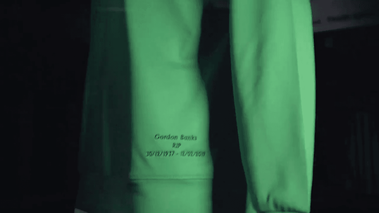 Por la jornada 34 del Championship, el Stoke City recibirá al Aston Villa y aprovechará para rendirle un homenaje al fallecido Gordon Banks. El portero inglés, además de ser un histórico de la selección de los Tres Leones, dejó un legado imborrable en 'The Potters' con su ya legendario jersey verde el cual vestirá Jack Butland.