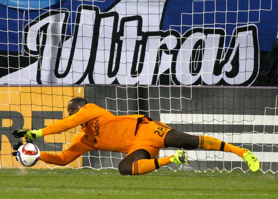 Bill Hamid - DC United. El arquero del año en 2014 sigue mostrando sus reflejos y buenos movimientos tanto bajo los tres palos como en el área.