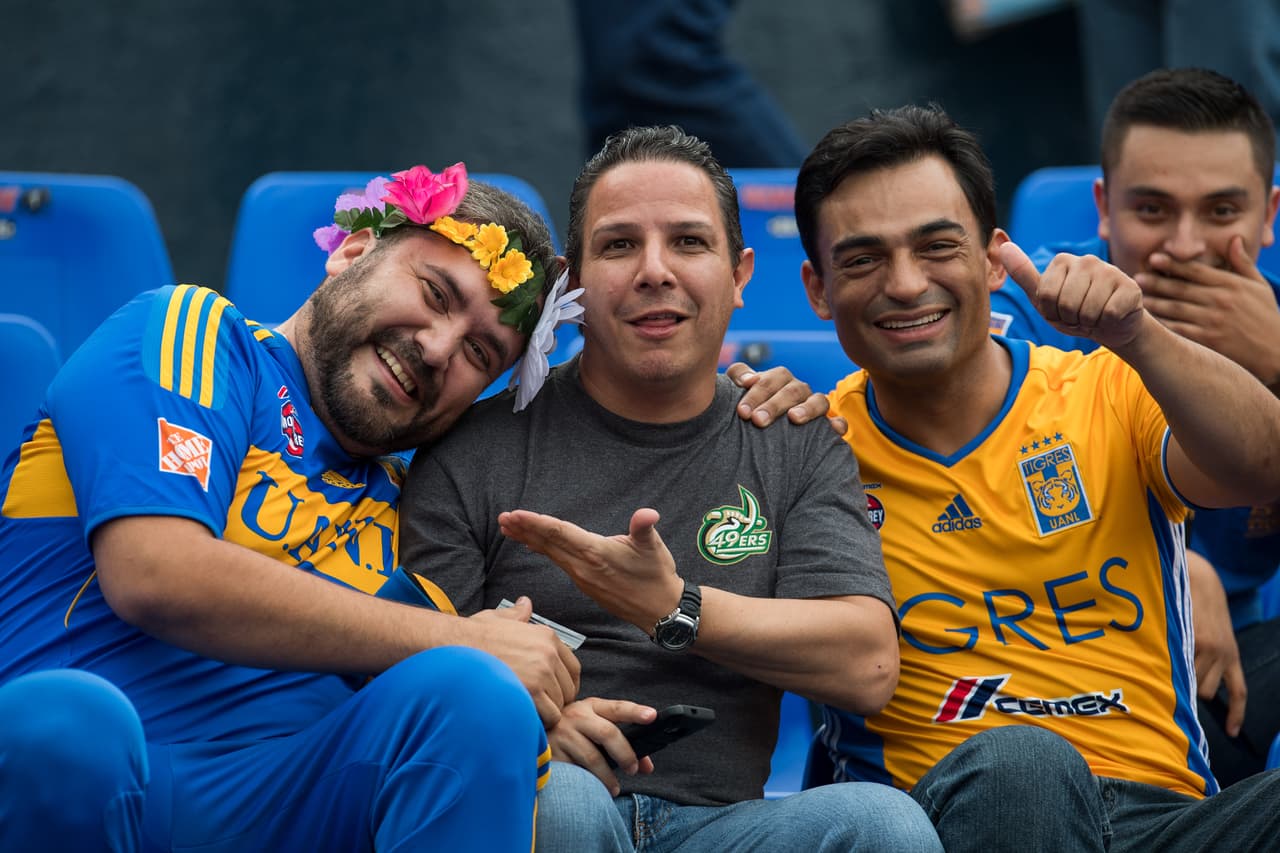 Así se vivió el colorido de la afición en la Jornada 11