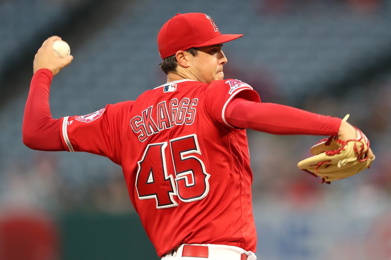 El pelotero Tyler Skaggs, fallecido el primero de julio sufrió una sobredosis de drogas y alcohol.