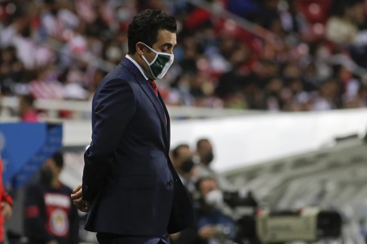 Michel Leaño: "Esto es el Guadalajara, luchar hasta la muerte"