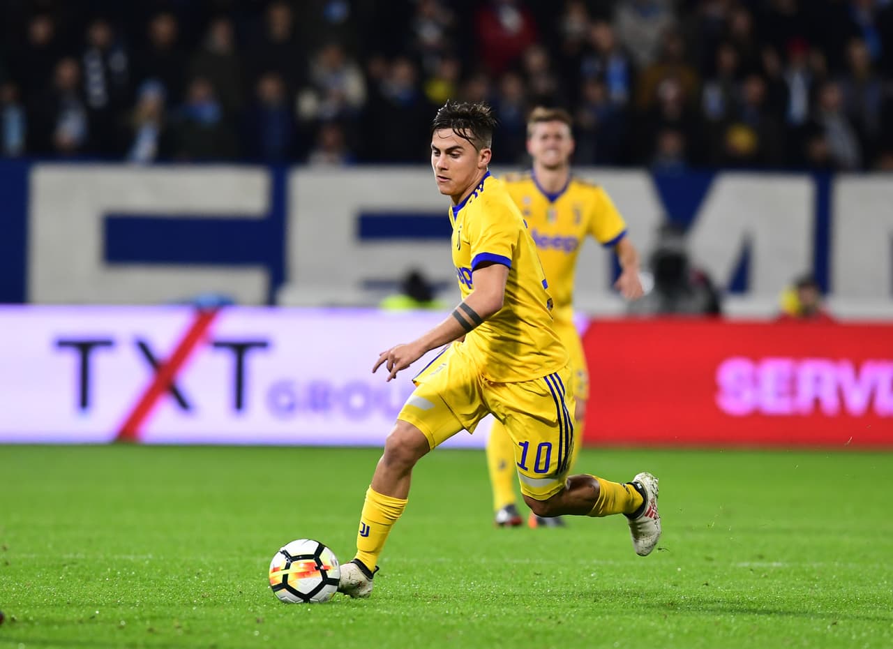 El argentino remató de primera, con pierna izquierda, pero la pelota se fue desviada. Corría el minuto 55.