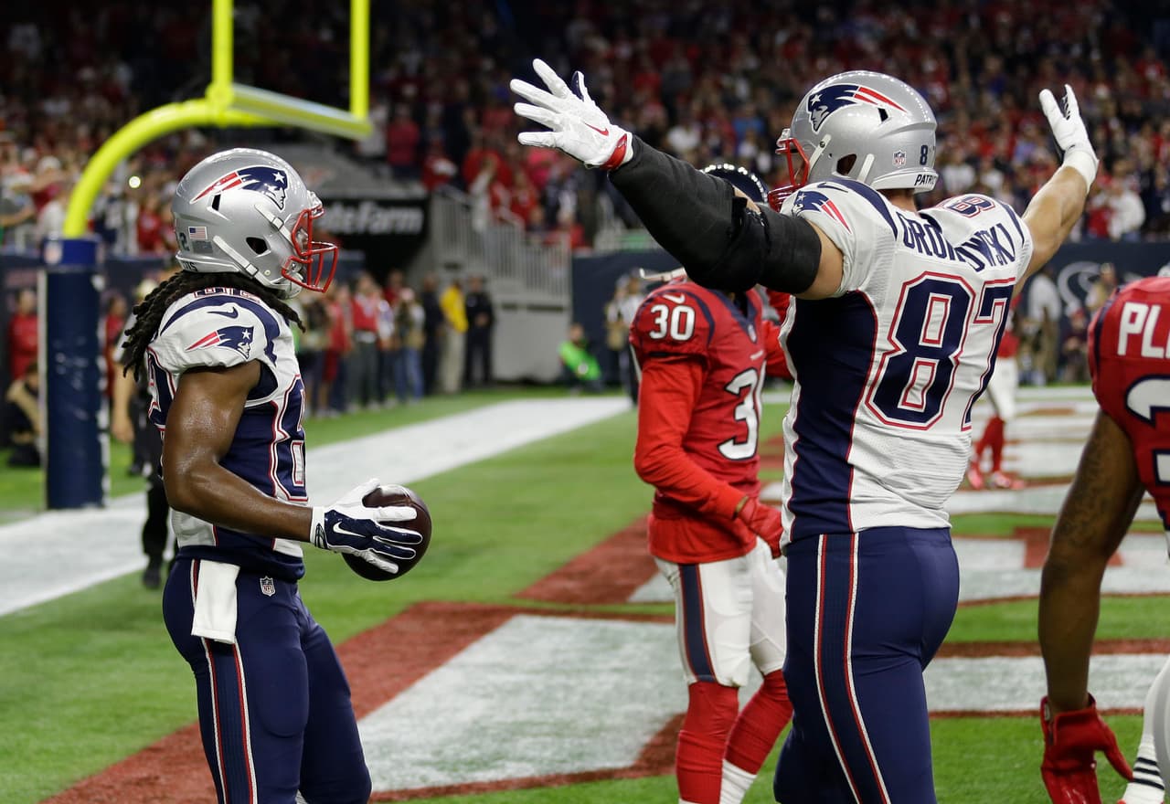 NE 11 victorias, playoffs y recupera 1AFC