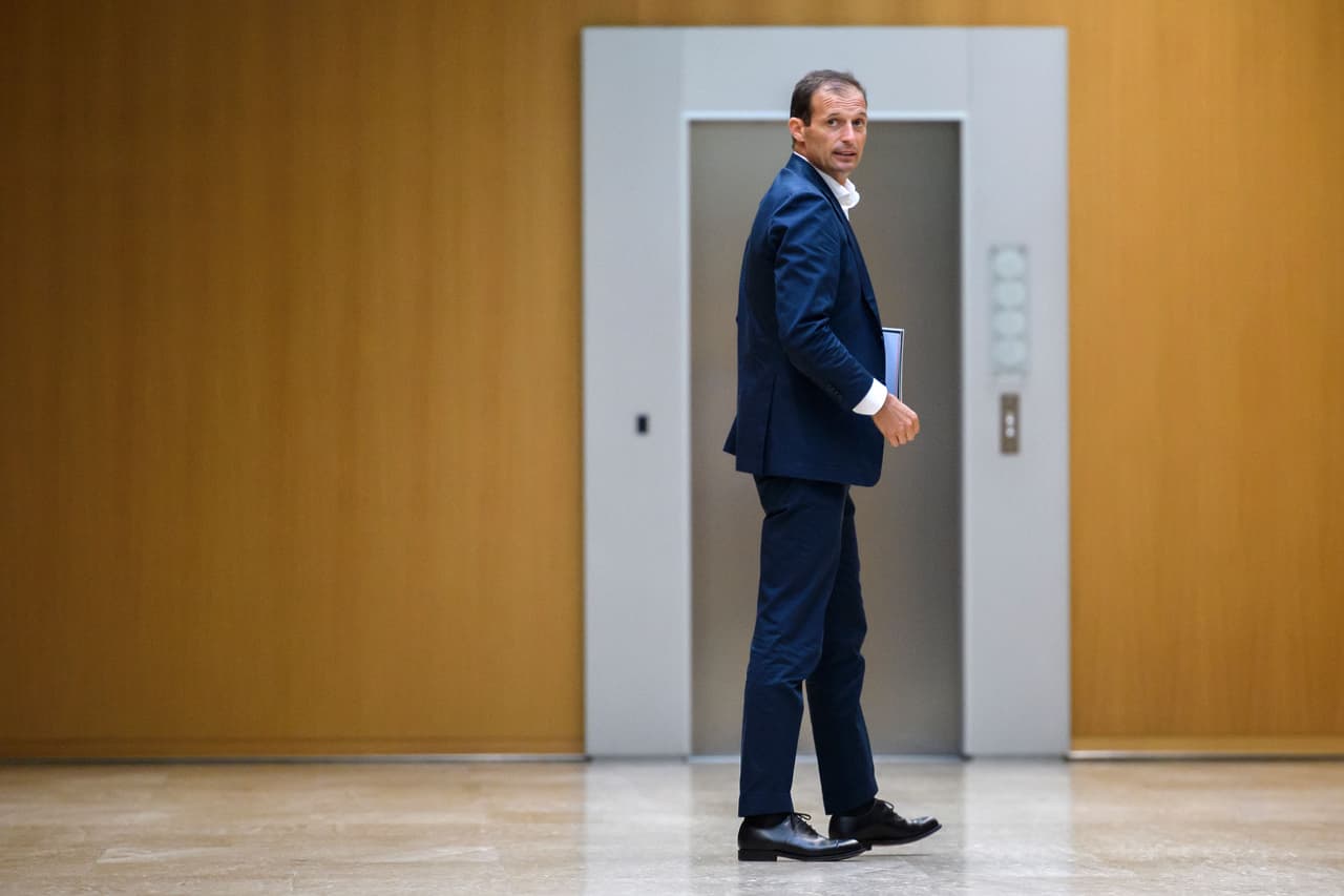 El técnico de la Juventus, Massimiliano Allegri, es un innovador, pues se inventó la nueva posición de Mario Mandzukic por banda izquierda haciéndolo aún más peligroso.