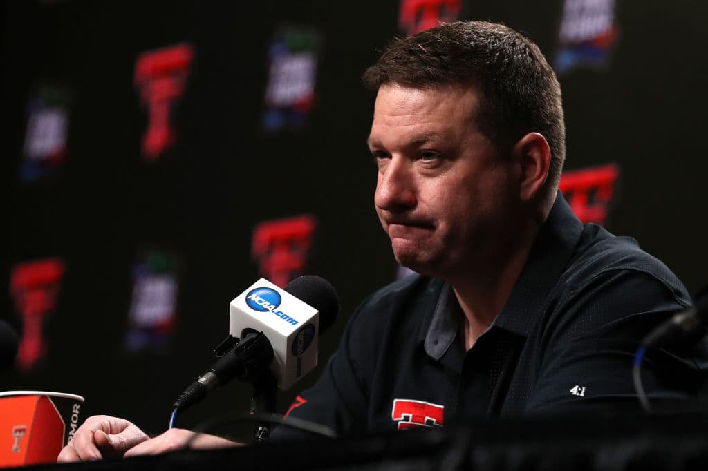 Pero para Chris Beard no se trata solo de ganar una distinción individual, que no deja de ser motivante pero su verdadera motivación es llevar más lejos incluso a los Texas Tech Red Raiders quienes se meten por vez primera a un Final Four en la historia de la escuela.
